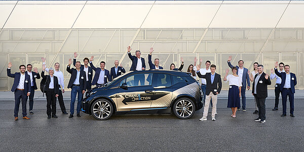 Projektteam des Förderprojektes Bidirektionales Lademanagement mit BMW i3