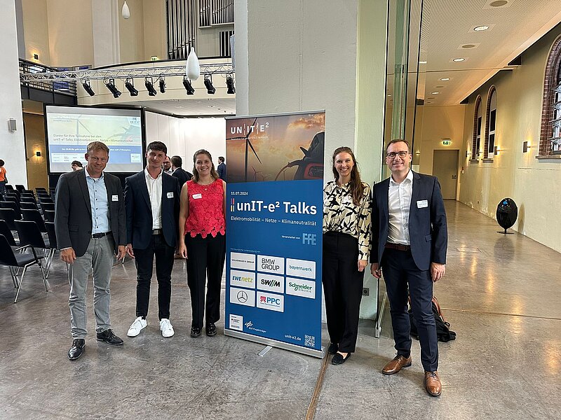 Team der Nutzerbegleitforschung der Universität Passau bei den unIT-e 2-Talks im Umweltforum in Berlin 2024.